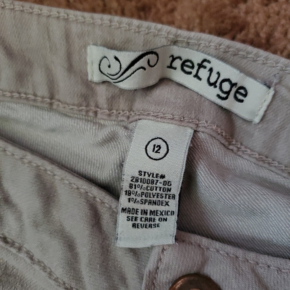 Refuge Khaki pants size 12 - Picture 4 of 5